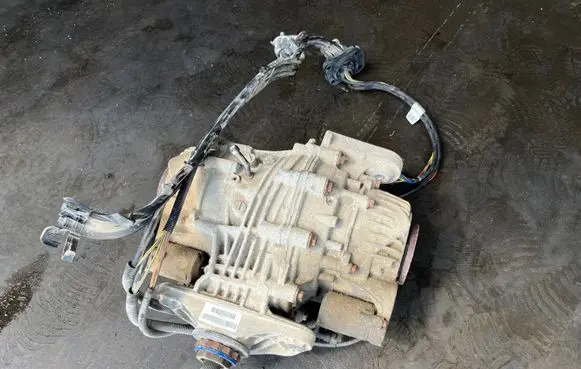 BMW X6 E71 Rear differential P759526102