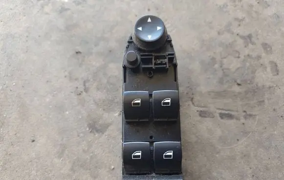 BMW X5 E70 Electric window control switch 9218044 HW06SW07 11W18A1104