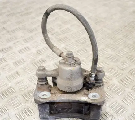 Hyundai ix35 Rear brake caliper