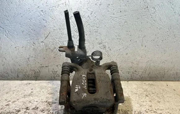 Volkswagen Caddy Rear brake caliper