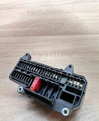 BMW 7 E65 E66 Fuse module 6900583