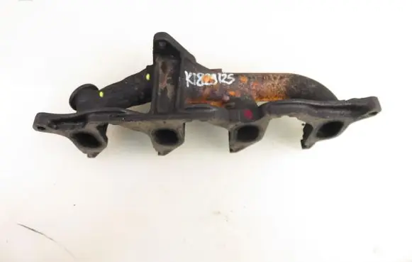 Renault Clio II Exhaust manifold 110182F8