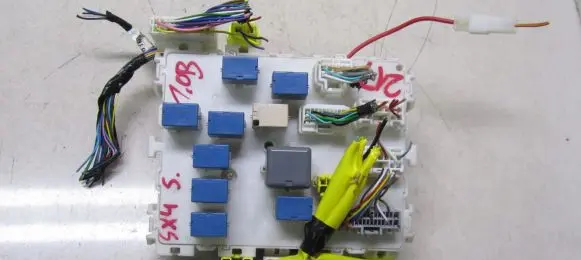 Suzuki SX4 S-Cross Fuse module AA1A4881