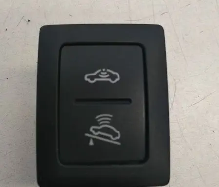 Volkswagen Touareg I Alarm switch 7L6959899
