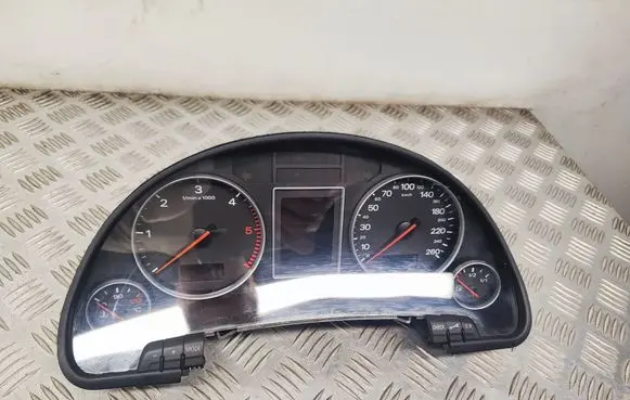 Audi A4 S4 B6 8E 8H Speedometer (instrument cluster) 8E0920930T