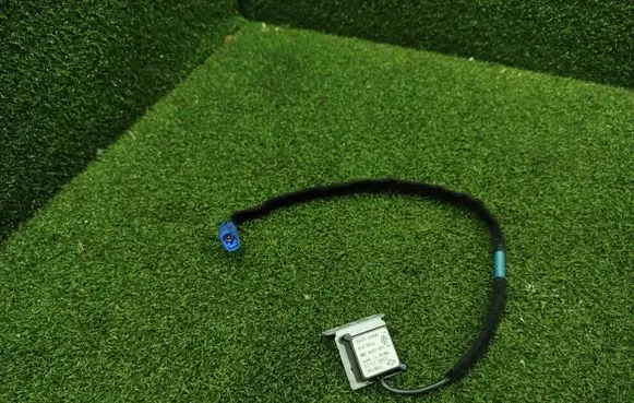 Opel Vivaro Aerial GPS antenna 259756260R R169654