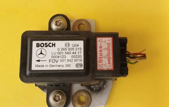 Mercedes-Benz A W168 ESP acceleration yaw rate sensor 0015404417 0265005219