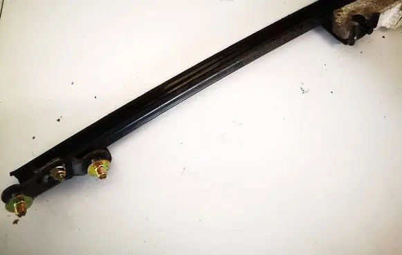 Front door glass trim molding