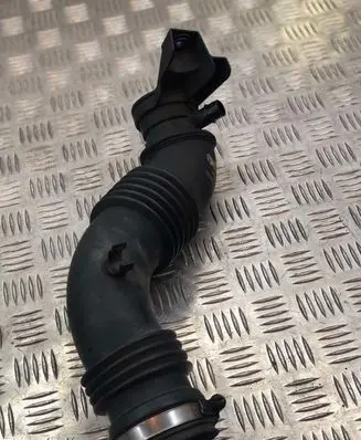 Renault Laguna II Intercooler hose/pipe 8200353795