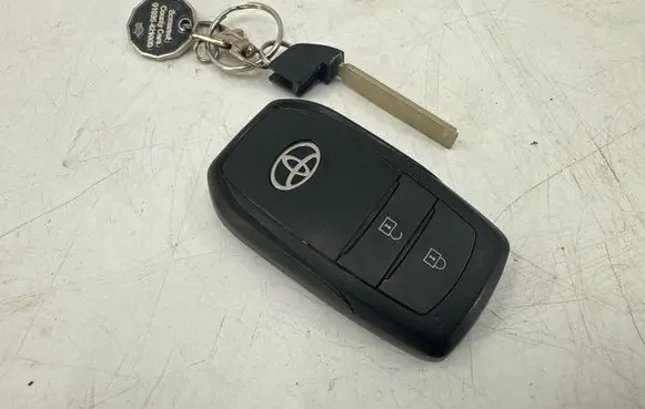 Toyota Corolla E210 E21 Ignition key/card 