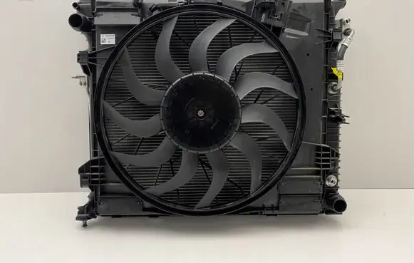 Mercedes-Benz GLS X166 Radiator set A0995000002