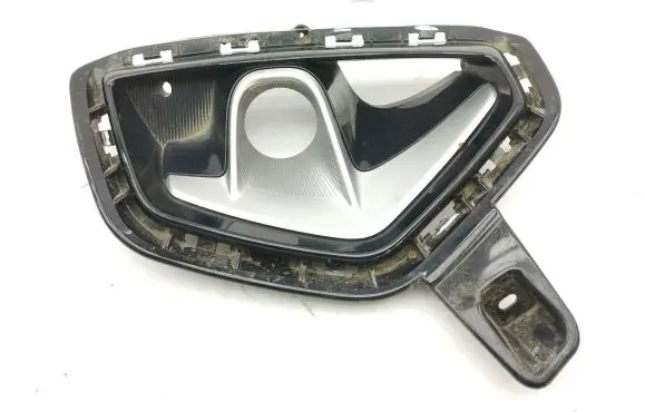 KIA Stonic Front fog light trim/grill 86523H8HA0