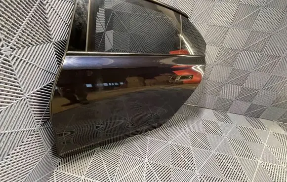 BMW 7 G70 Rear door 