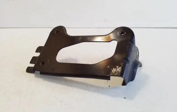 Volvo XC40 Other engine bay part 31668011