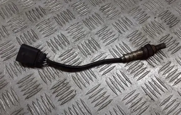 Volkswagen Polo Lambda probe sensor 03C906262