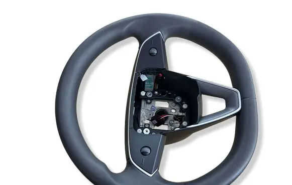 Tesla Model 3 Steering wheel 1735339