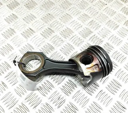 Mercedes-Benz C W204 Piston A6510300020 A6510302017