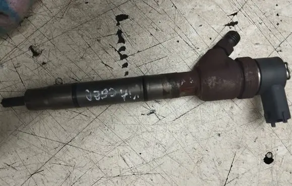 KIA Ceed Fuel injector 338002a900