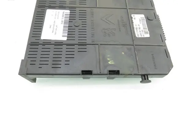 Peugeot 307 Central body control module 9661940480