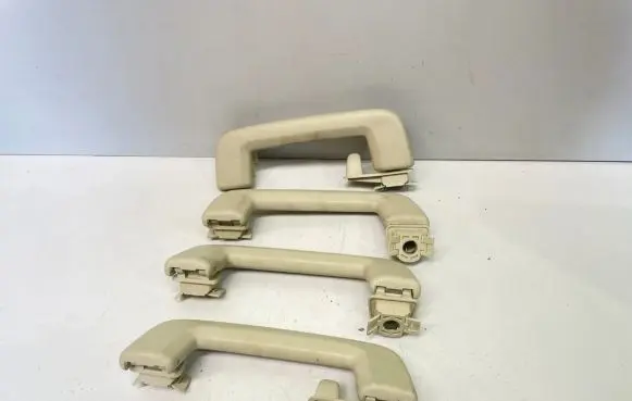 Volvo XC60 A set of handles for the ceiling 