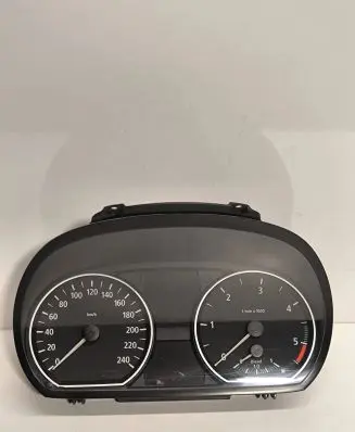 BMW 1 E81 E87 Speedometer (instrument cluster) 6947136 6960491 102495213