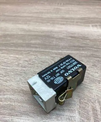 Volvo S40, V40 Other relay 30817501 5DF00773600