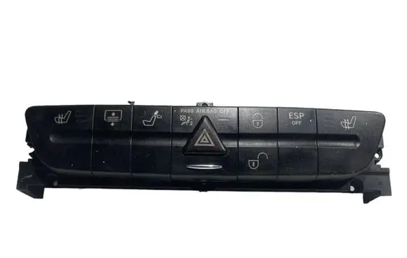Mercedes-Benz E W211 Seat heating switch 2118213758