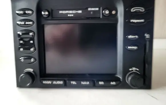 Porsche Boxster 986 Radio/CD/DVD/GPS head unit 99664210404