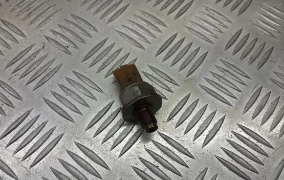 Peugeot 308 Fuel pressure sensor 9676643880