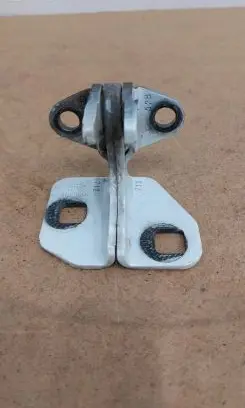 Tesla Model S Rear door upper hinge I120038