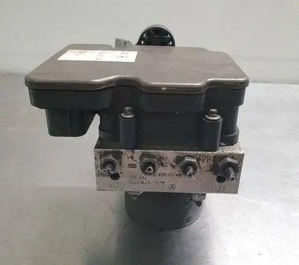 Mercedes-Benz E W212 ABS Pump A2124310148