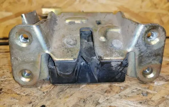 Toyota Previa (XR30, XR40) II Sliding door lock 