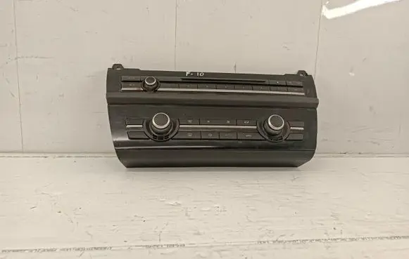 BMW 5 F10 F11 Climate control unit 923648301