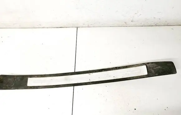 Audi A4 S4 B7 8E 8H Front sill trim cover 8E0853373n