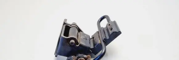 Audi A6 S6 C5 4B Rear door lower hinge 4B0833412E