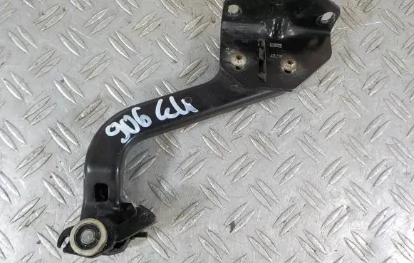 Mercedes-Benz Sprinter W906 Sliding door lower roller guide/hinge 