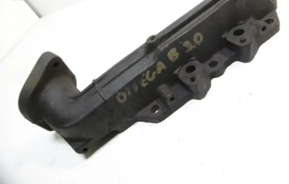Opel Omega B1 Exhaust manifold 90528462