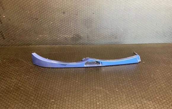 BMW 3 E46 Under headlight/headlamp trim 7030552 11460913