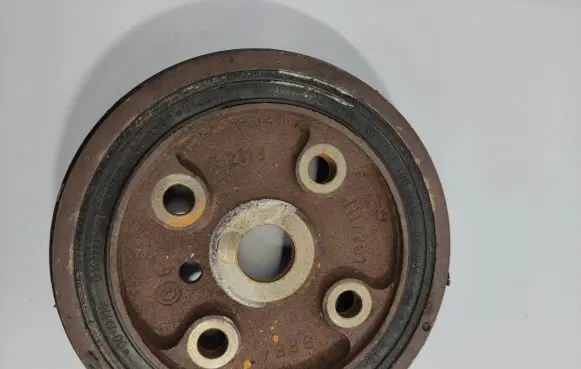 Volvo S60 Crankshaft pulley 1117201