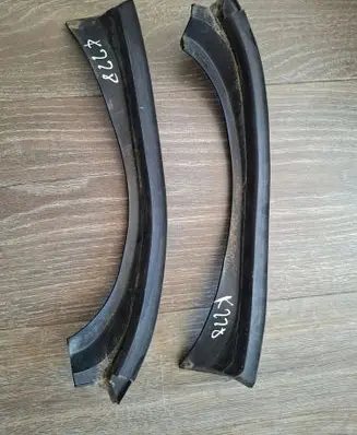 Lexus ES 250 - 300 - 330 Other exterior part 6471333070 6471433060