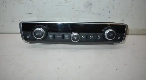 Audi A3 S3 8V Climate control unit 8V0820043G