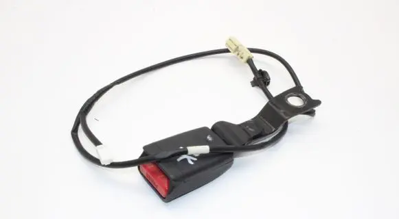 Mitsubishi Outlander Front seatbelt buckle