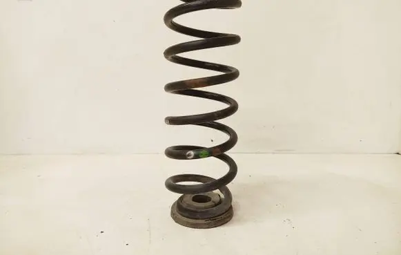 Skoda Superb B5 (3U) Rear coil spring