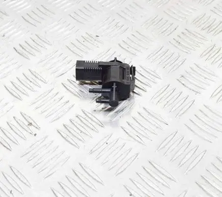 Porsche Cayenne (9Y0 9Y3) Turbo solenoid valve 1K0906283