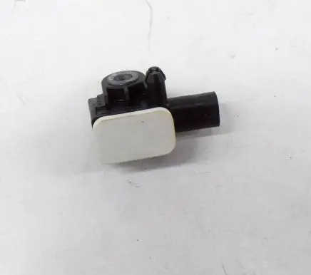 Maserati Ghibli Airbag deployment crash/impact sensor A1668210151 56054085AA