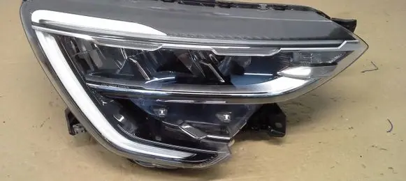 Renault Arkana Headlight/headlamp 260102483R