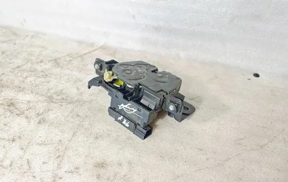 BMW 4 F36 Gran coupe Central locking motor 51247269544