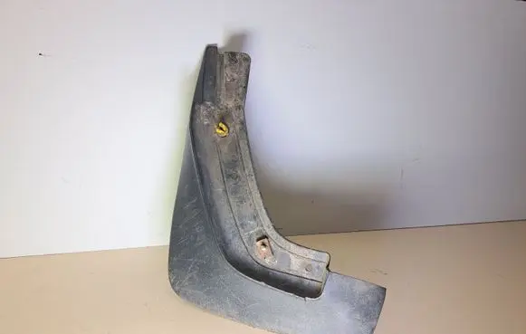 Volvo V70 Front mudguard 30664837