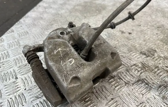 BMW 5 G30 G31 Front brake caliper