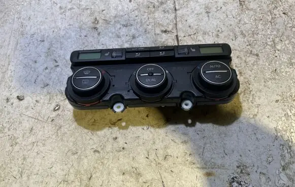 Volkswagen PASSAT B6 Climate control unit 1K0907044DA 5HB01010601 SW1213